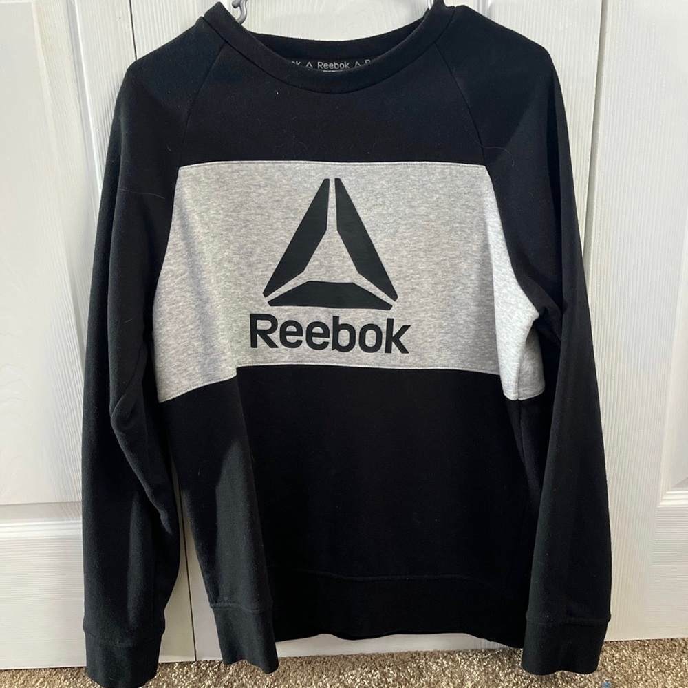 Reeboks Men’s Sweater